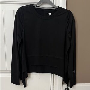 Black Body & Sol Long Sleeve High-Low Top, stretchy